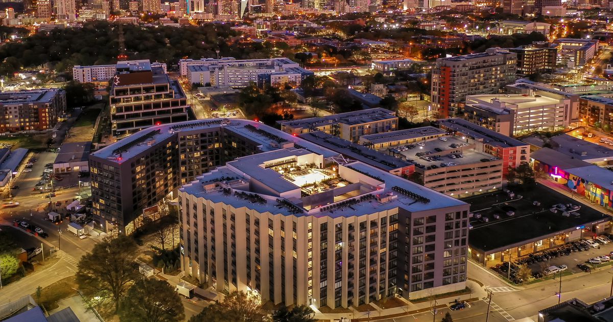 Star Metals Residences - Image 3